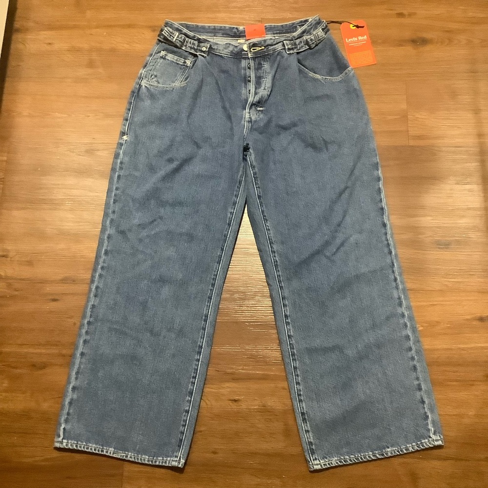 LEVI’S® RED™ LOW LOOSE WORK PANTS BNWT Size 31/29